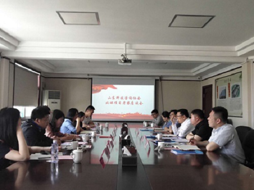 公司董事長(cháng)李俊卿一行到北坦街道考察項目合作